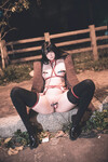 Em gái loli slave đeo máy rung public ngoài đường cực nứng
