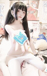 1376 ảnh trong 1 album: Cô gái loli dễ thương 4