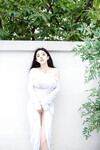Album: Sự Quyến Rũ Quý Phái Với Chiếc Đầm Trắng Tinh Khiết