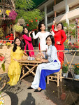 Cô giáo dạy văn dâm đãng