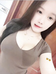 Lột đồ con đĩ Huỳnh Trâm vú bự trên fb (có link ở mô tả)