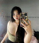 Anh em cùng mình Hùng tiền mua clip của em này về coi