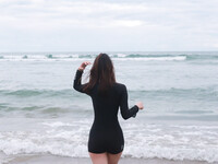 Bộ ảnh nude ở biển e ấp ủ bao lâu
