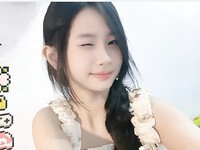 Ae chỉnh nude dùm mình các em hot girl trưng vương vĩnh long