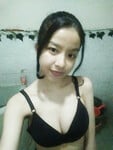 Bé rau sinh viên cặp vú hồng xinh lộ ảnh nóng