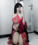 Nguyễn Phạm Tú Uyên 2K2 (reup) body cực ngon