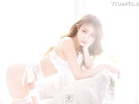 Gymer DJ Jenny Phi Yến 1997 xăm hình ở lồn vú to đít bự