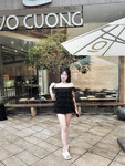 Phùng Thị Hạ Nhi lột đồ gái xinh