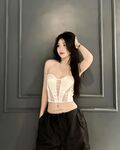 Mua album, lột đồ theo ảnh yêu cầu ib tui qua tele