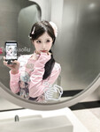 Em loli xinh dâm bím múp hồng thích show hàng trợn mắt