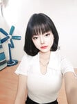 Em học sinh có máu dâm 2