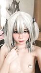 em gái cosplay