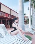 Chị gái vu to