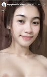 Ai muốn xoá quần áo ghép mặt vào video vô phần bình luận