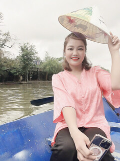 Có bà bác dâm thật