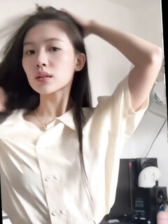 Al quá đỉnh link ở mô tả nha