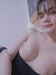 HÀ TRINH