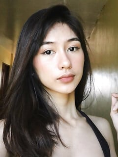 Em teen xinh gái Châu Á mình dây show cặp vú